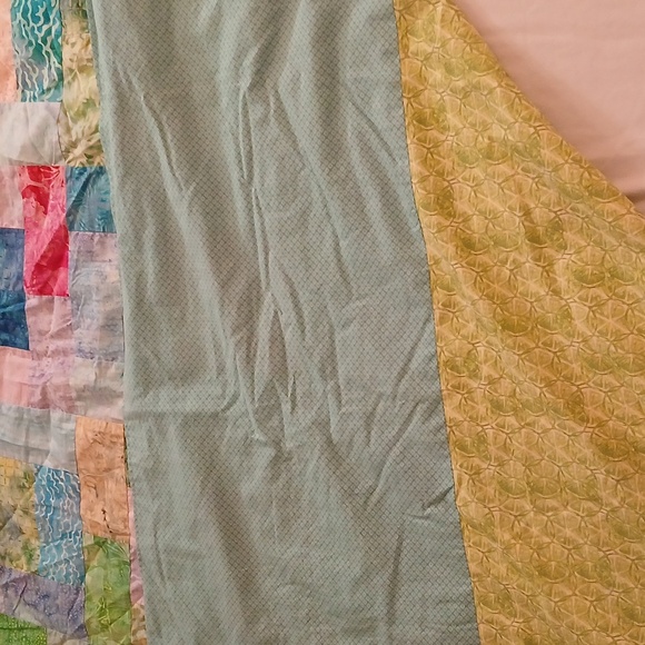 Handmade Colorful Patchwork Quilt - Picture 10 of 12